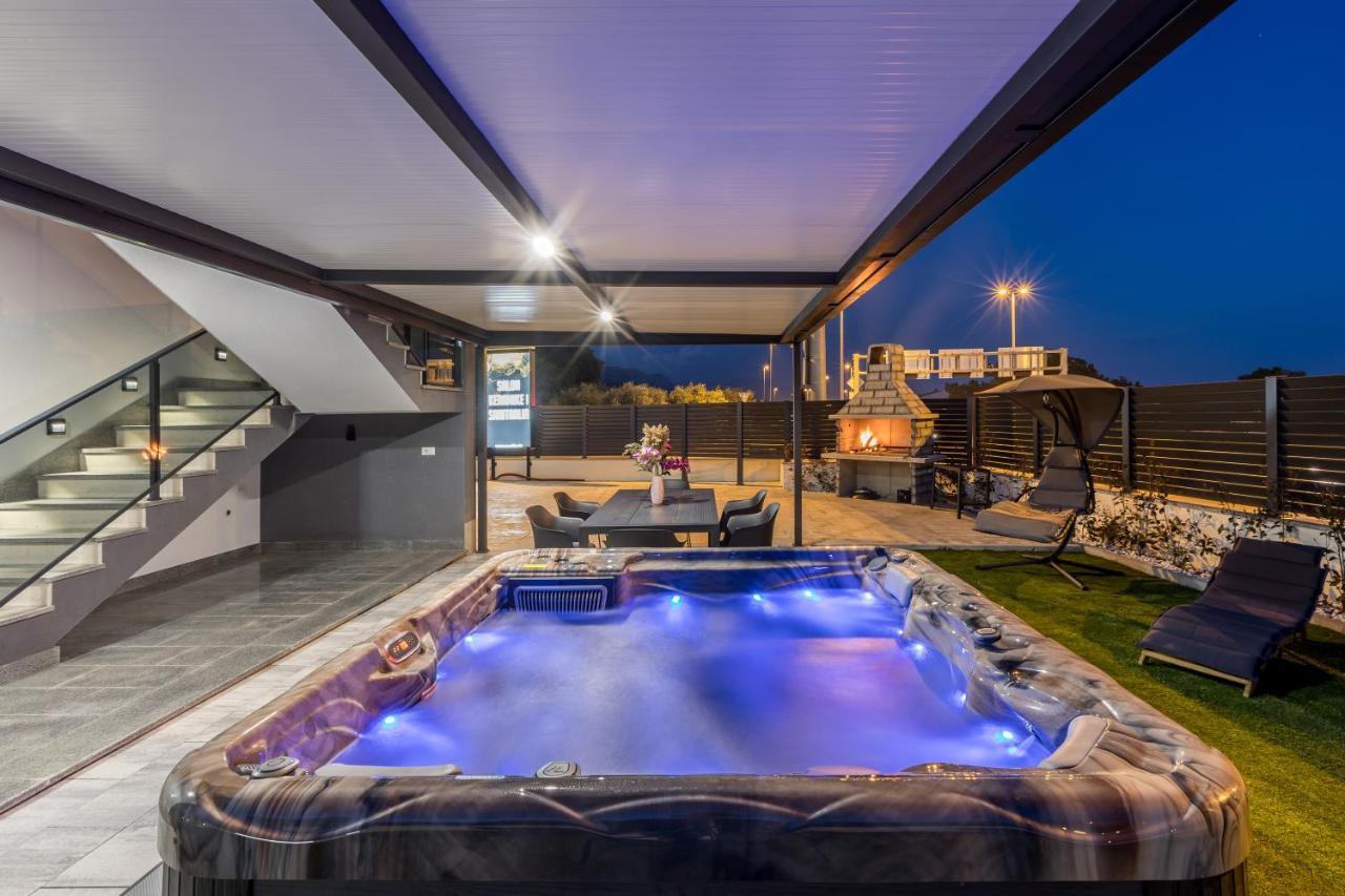 Luxury Apartments Katarina Kaštela Εξωτερικό φωτογραφία