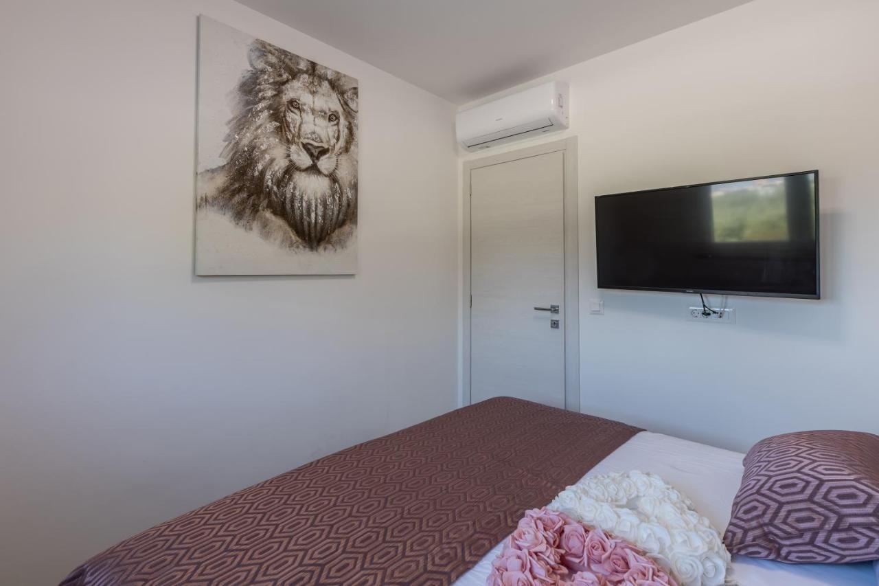 Luxury Apartments Katarina Kaštela Εξωτερικό φωτογραφία