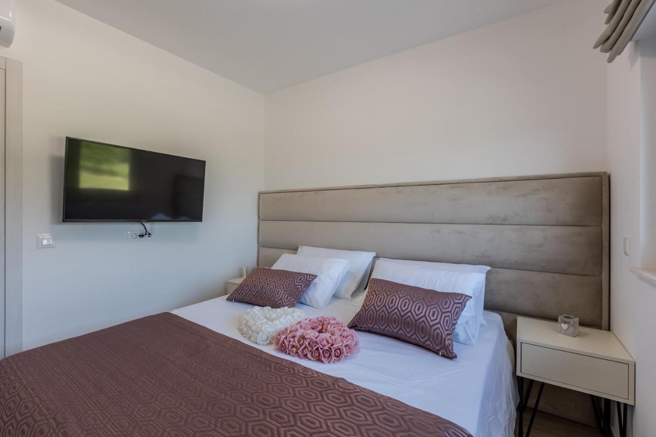 Luxury Apartments Katarina Kaštela Εξωτερικό φωτογραφία