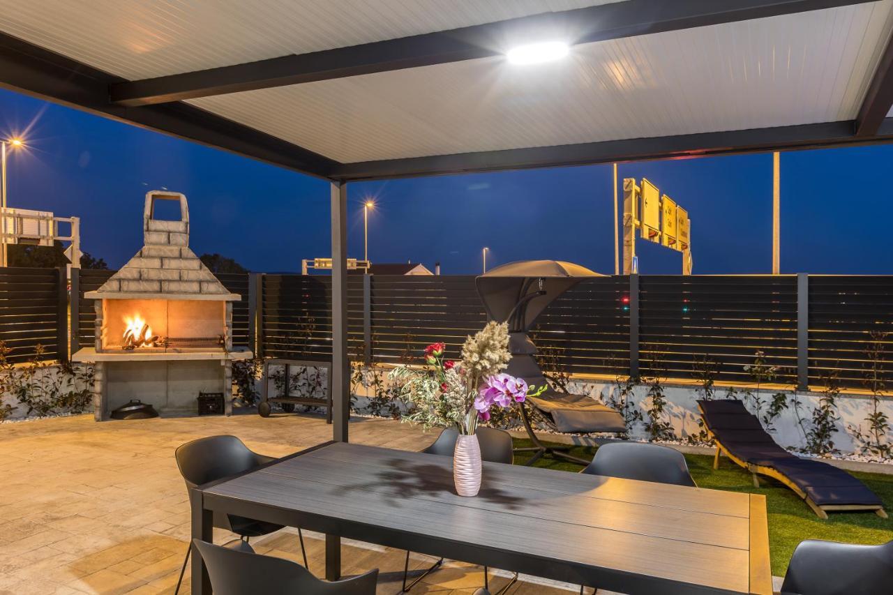 Luxury Apartments Katarina Kaštela Εξωτερικό φωτογραφία