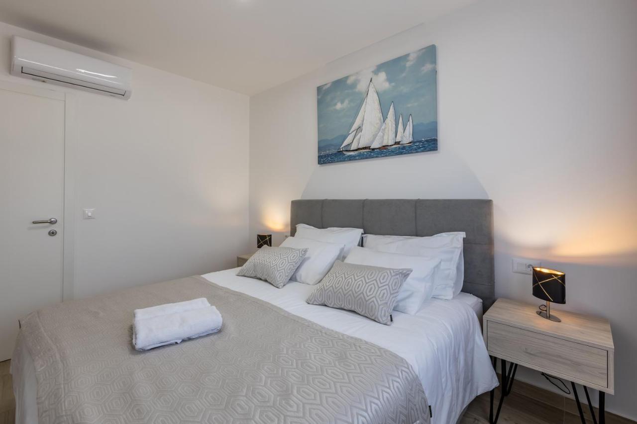 Luxury Apartments Katarina Kaštela Εξωτερικό φωτογραφία