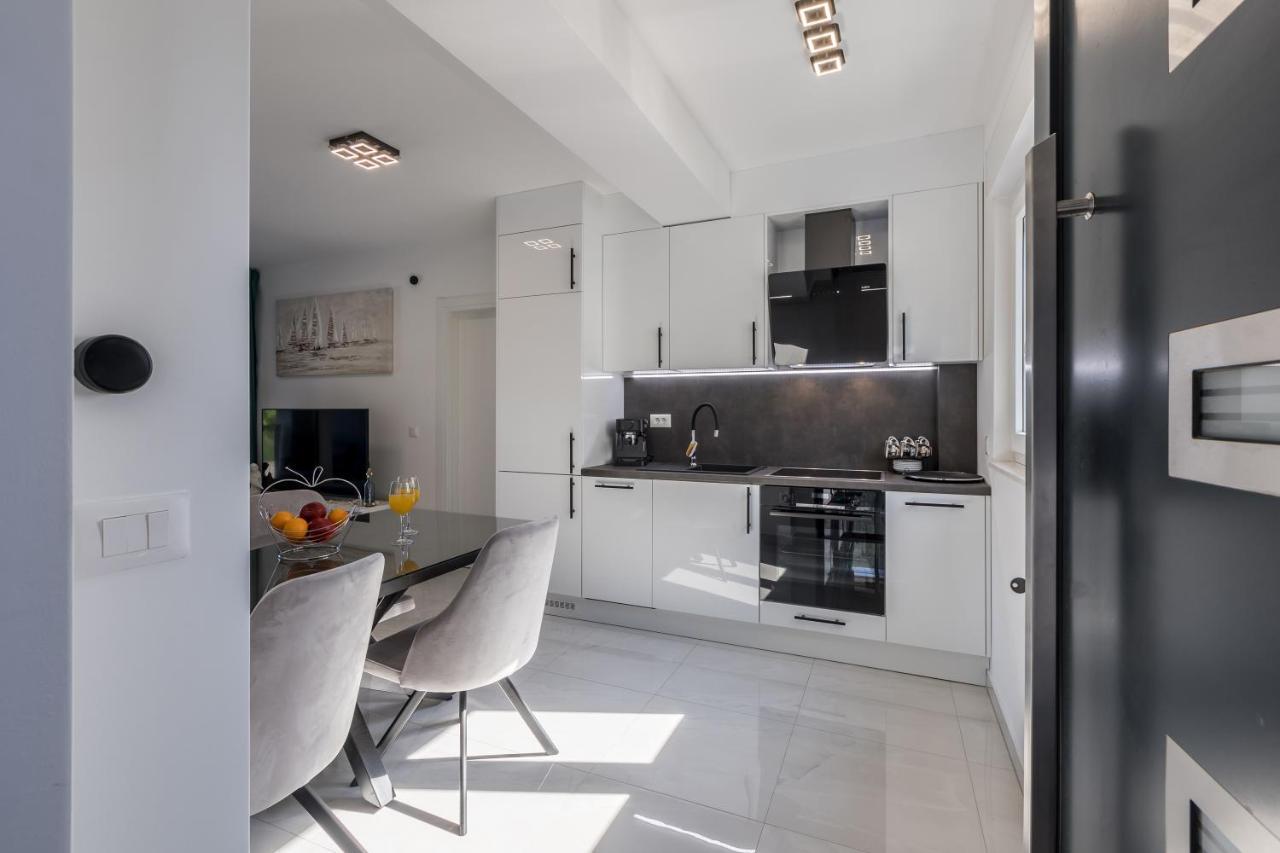 Luxury Apartments Katarina Kaštela Εξωτερικό φωτογραφία