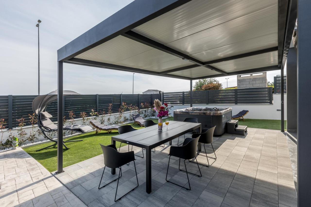 Luxury Apartments Katarina Kaštela Εξωτερικό φωτογραφία